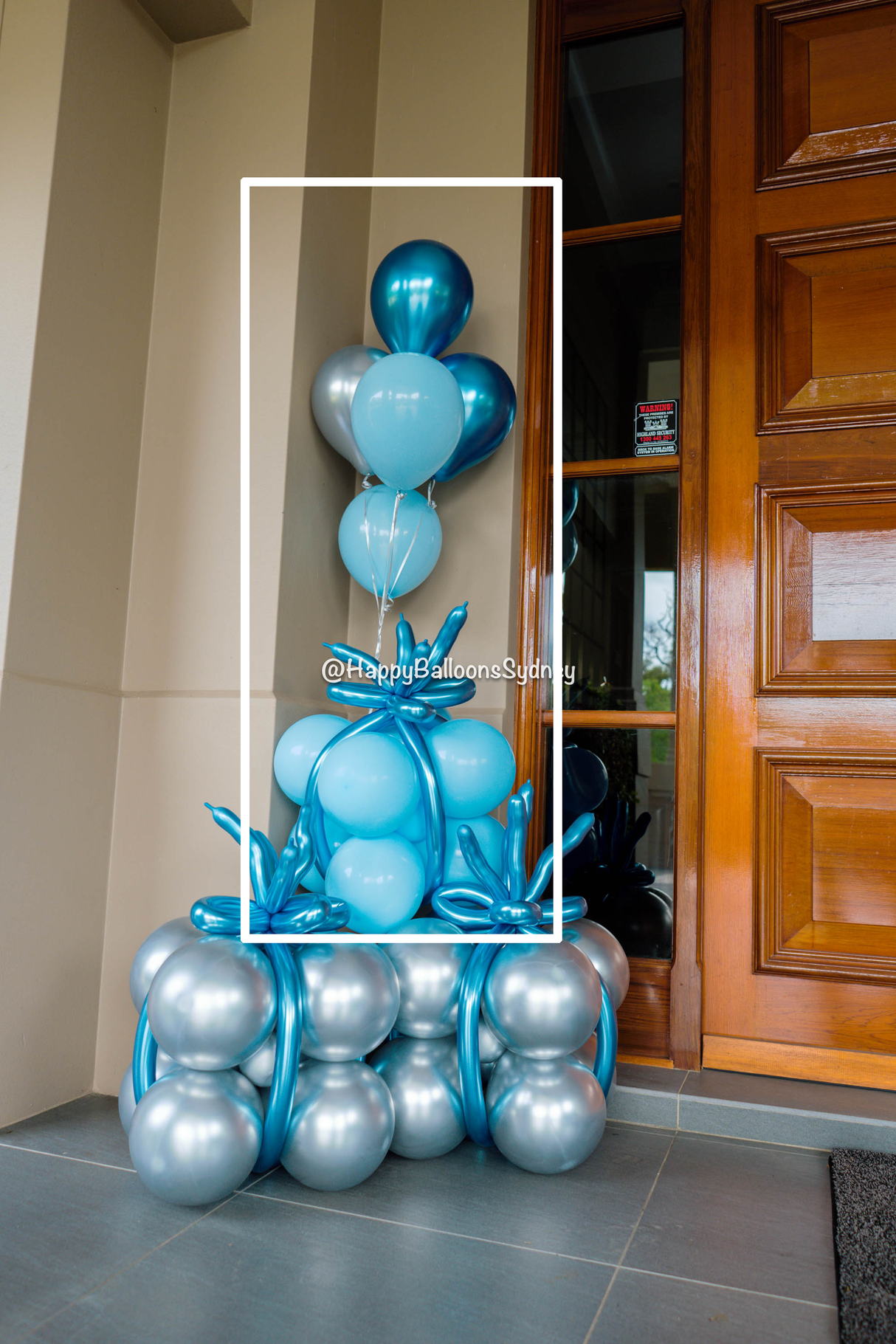 SKU-101022 Balloon Gift Box + Helium Combo