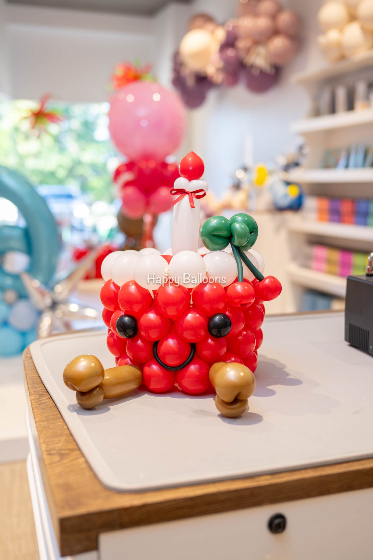 SKU-201041 Jellycat Balloon Character Figurine size M