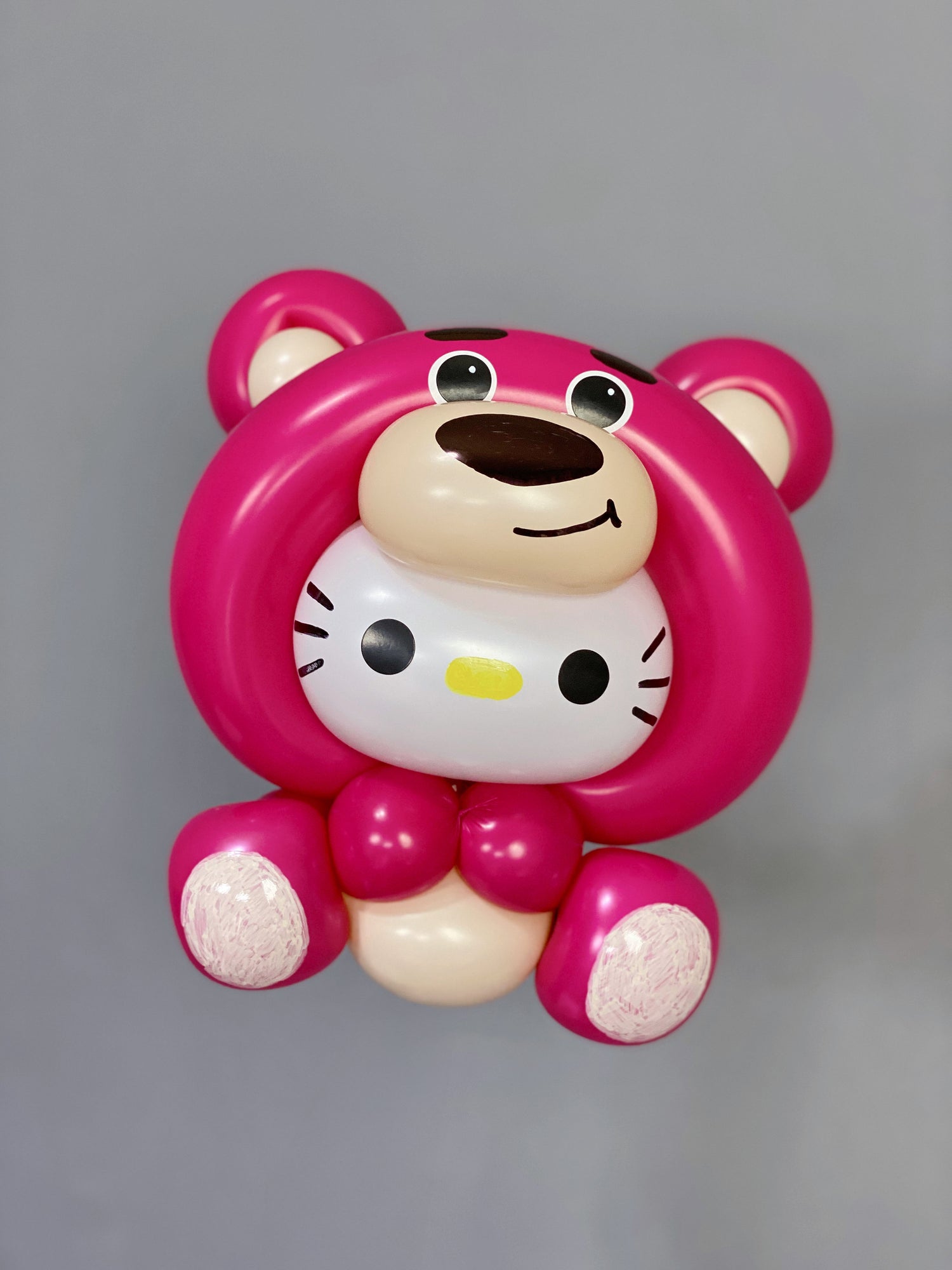 SKU-201005 twisted Balloon Figurine