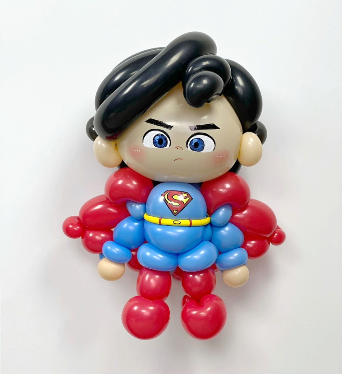 SKU-201016 twisted Balloon Figurine Superman
