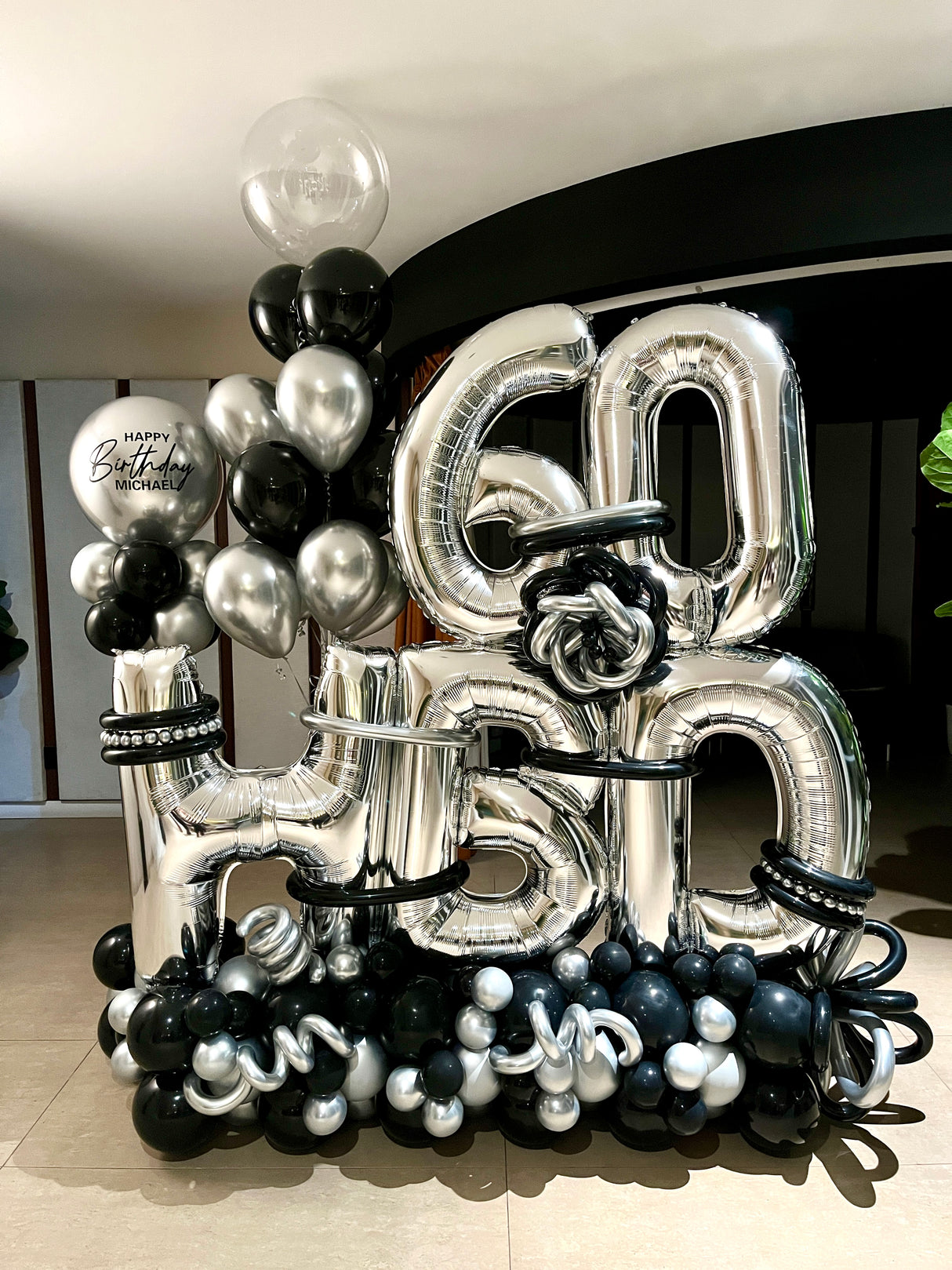 SKU-301001 Number Balloon + Helium Balloons Party Express Set