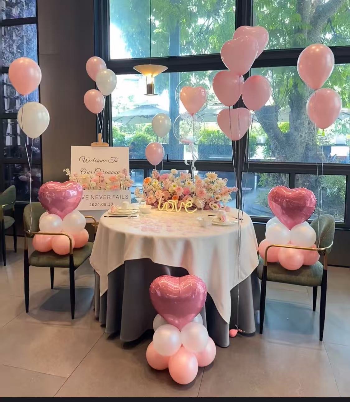 SKU-402010 Fresh Flowers + balloons decorations setup