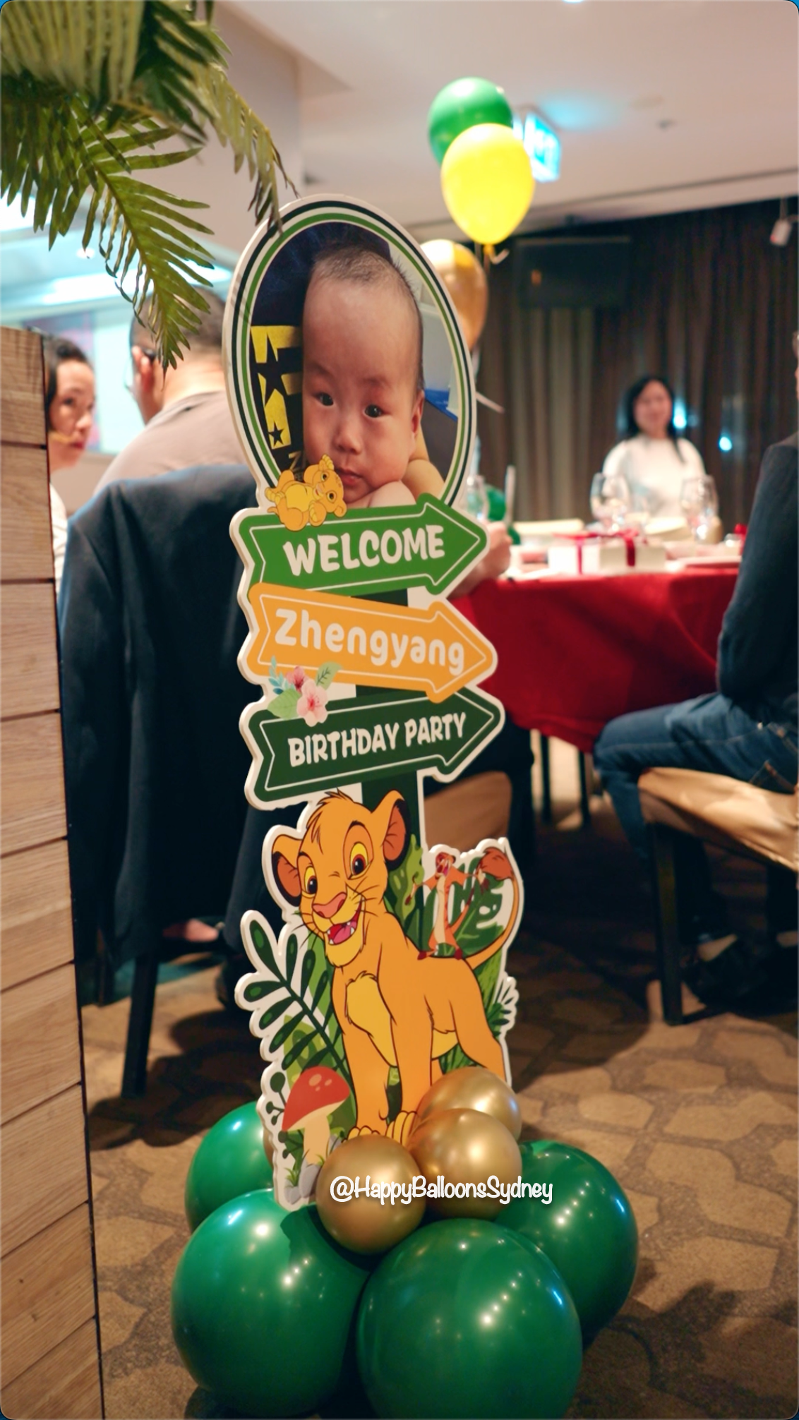 SKU-401002 Lion King Birthday Party decoration Garland