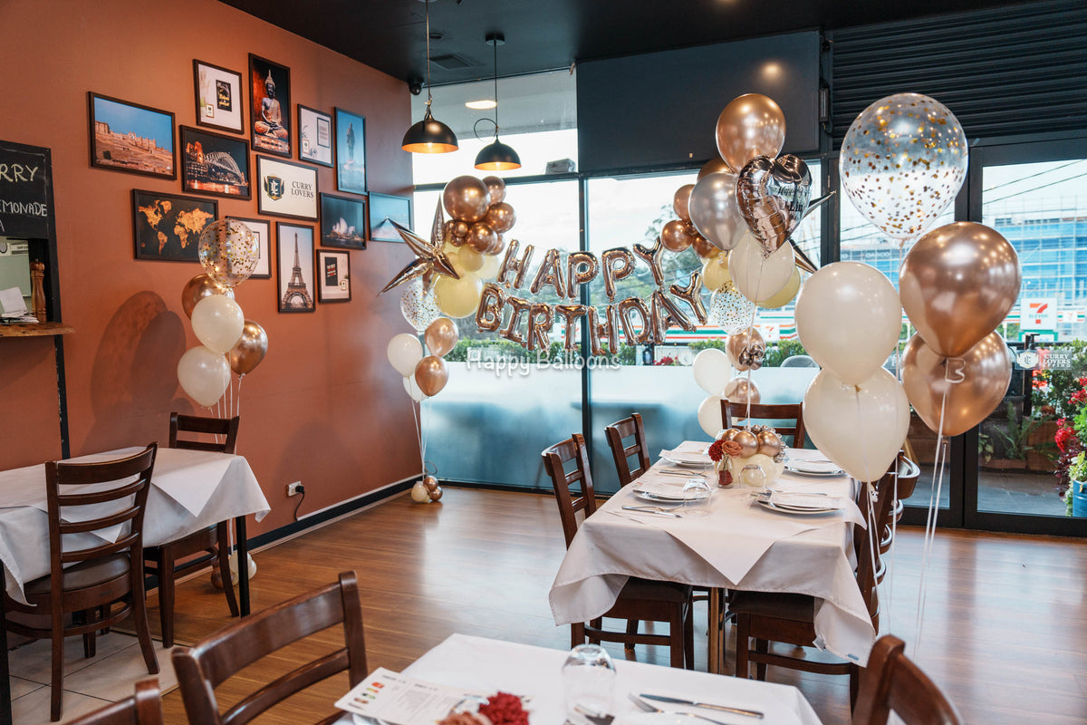 Curry Lovers restaurant balloon decoration