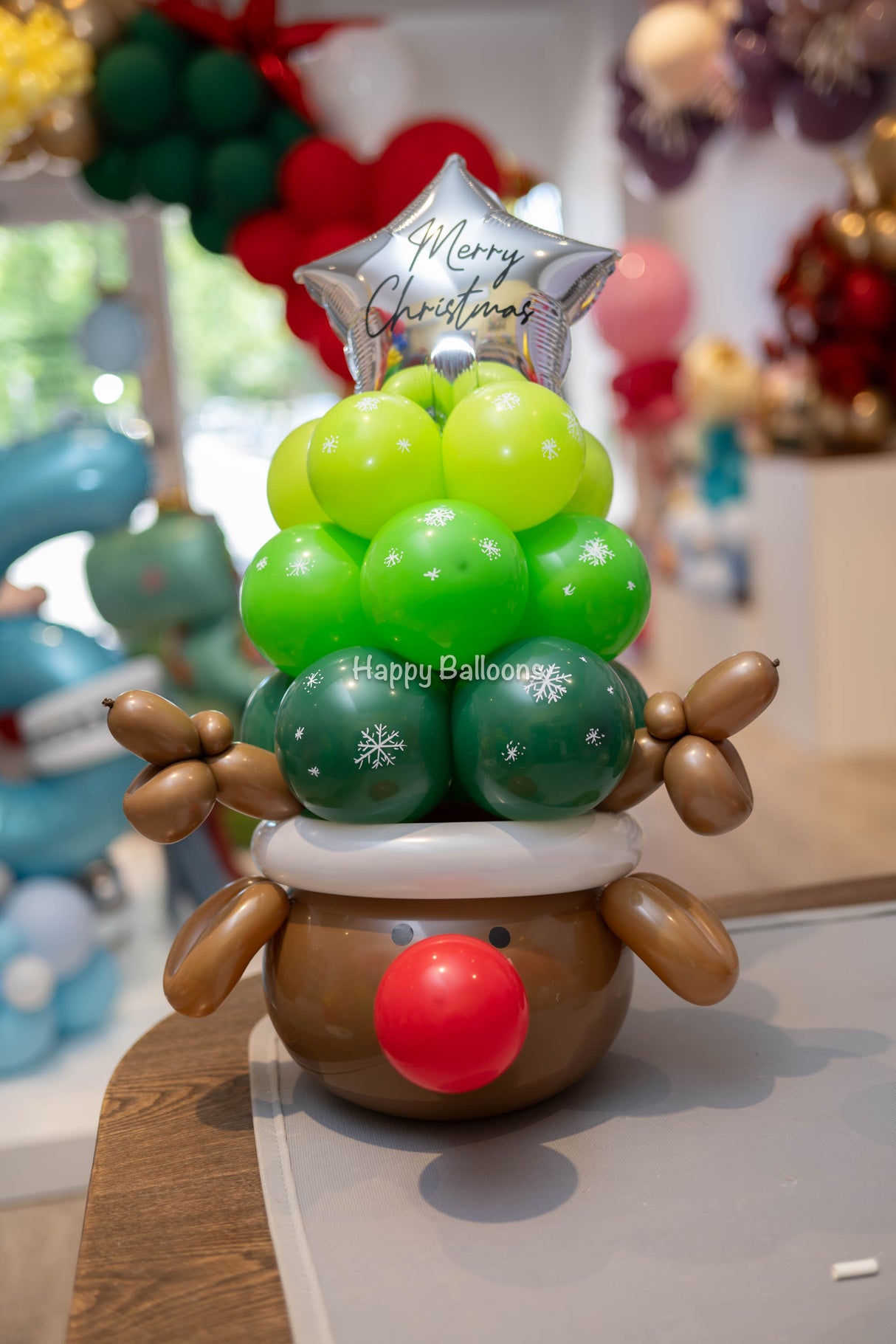 SKU-204006 Christmas centrepiece