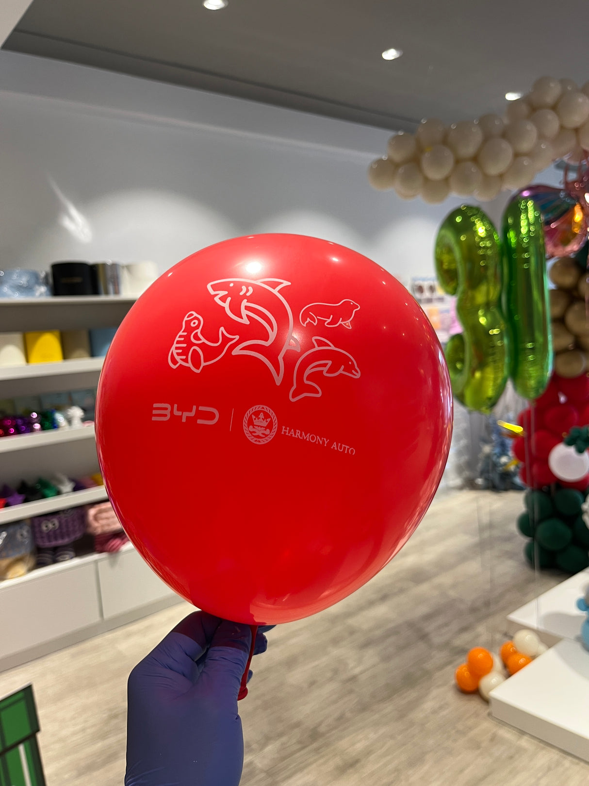 SKU-601002 100 Custom Printed Helium Balloons