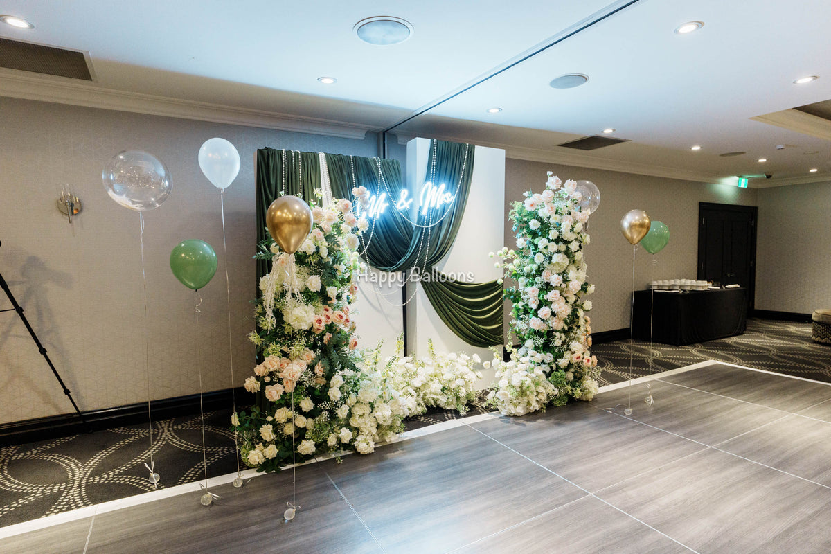 Wedding flower and balloon decoration setup